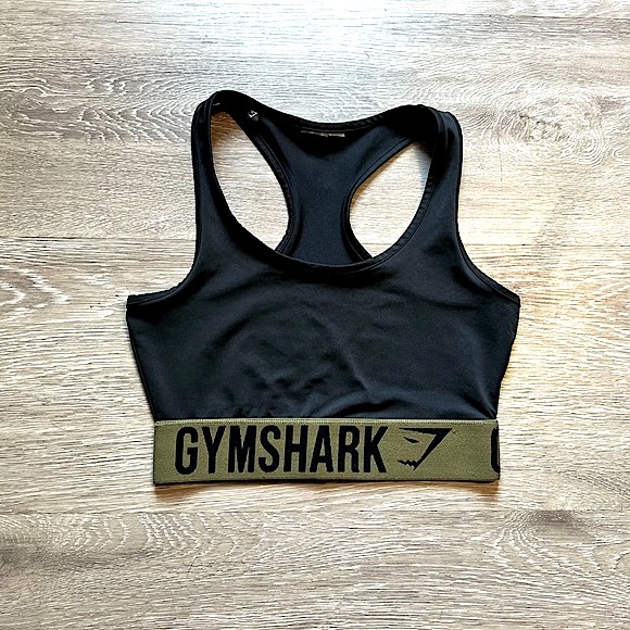 GYMSHARK • Low Support Black Sports Bra / Crop Top • Size Small/Medium • Black - Picture 1 of 14